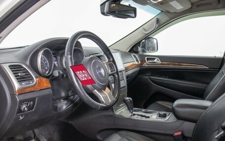 Jeep Grand Cherokee, 2011 год, 1 880 000 рублей, 10 фотография