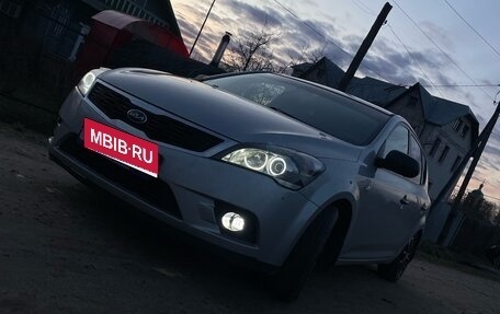 KIA cee'd I рестайлинг, 2011 год, 680 000 рублей, 1 фотография