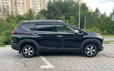 Mitsubishi Xpander, 2022 год, 1 990 000 рублей, 1 фотография