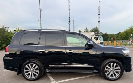 Toyota Land Cruiser 200, 2018 год, 6 600 000 рублей, 5 фотография