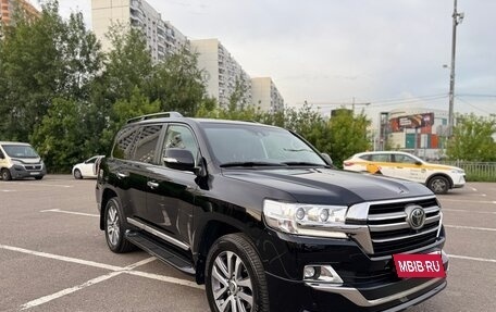 Toyota Land Cruiser 200, 2018 год, 6 600 000 рублей, 6 фотография