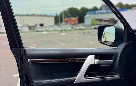Toyota Land Cruiser 200, 2018 год, 6 600 000 рублей, 29 фотография