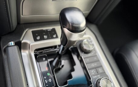 Toyota Land Cruiser 200, 2018 год, 6 600 000 рублей, 34 фотография