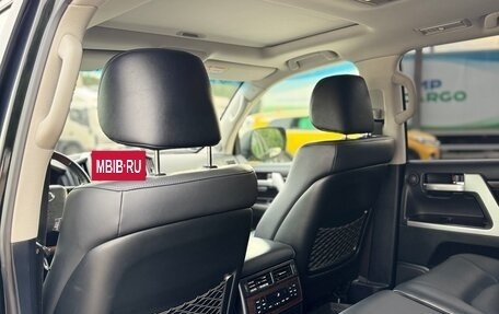 Toyota Land Cruiser 200, 2018 год, 6 600 000 рублей, 33 фотография