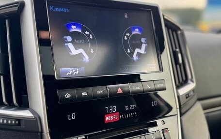 Toyota Land Cruiser 200, 2018 год, 6 600 000 рублей, 39 фотография