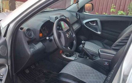Toyota RAV4, 2011 год, 1 450 000 рублей, 7 фотография