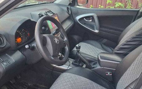 Toyota RAV4, 2011 год, 1 450 000 рублей, 6 фотография