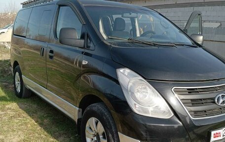 Hyundai H-1 II рестайлинг, 2013 год, 1 650 000 рублей, 2 фотография