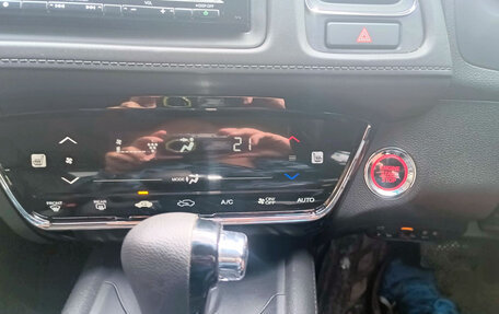 Honda Vezel, 2019 год, 1 890 000 рублей, 23 фотография