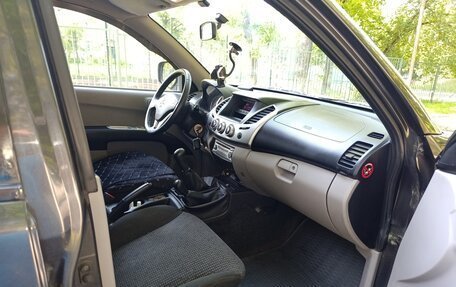 Mitsubishi L200 IV рестайлинг, 2012 год, 1 250 000 рублей, 12 фотография