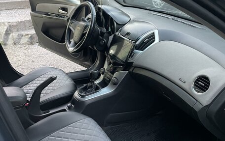 Chevrolet Cruze II, 2013 год, 620 000 рублей, 4 фотография
