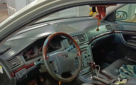 Volvo S80 II рестайлинг 2, 2001 год, 530 000 рублей, 18 фотография