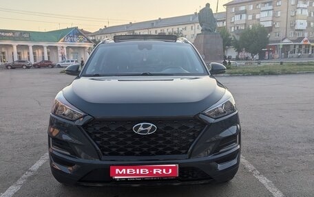 Hyundai Tucson III, 2018 год, 2 250 000 рублей, 2 фотография