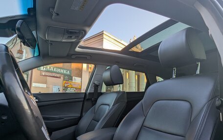 Hyundai Tucson III, 2018 год, 2 250 000 рублей, 13 фотография