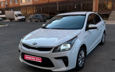 KIA Rio IV, 2017 год, 1 100 000 рублей, 1 фотография