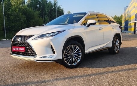 Lexus RX IV рестайлинг, 2019 год, 7 100 000 рублей, 1 фотография