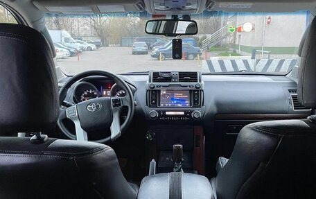 Toyota Land Cruiser Prado 150 рестайлинг 2, 2014 год, 3 250 000 рублей, 8 фотография