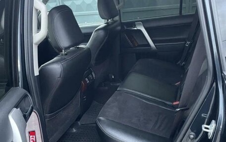 Toyota Land Cruiser Prado 150 рестайлинг 2, 2014 год, 3 250 000 рублей, 10 фотография