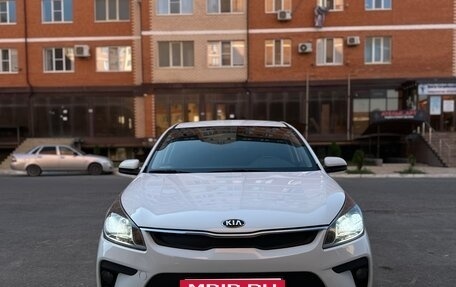 KIA Rio IV, 2017 год, 1 100 000 рублей, 4 фотография