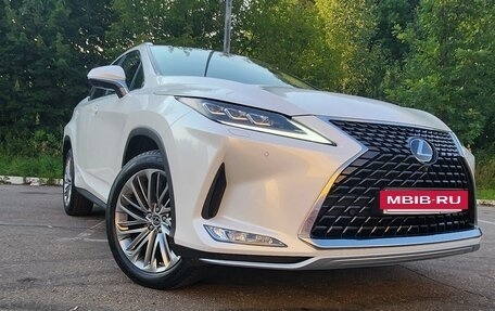 Lexus RX IV рестайлинг, 2019 год, 7 100 000 рублей, 8 фотография