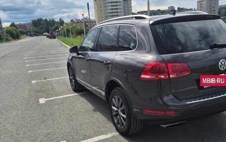 Volkswagen Touareg III, 2011 год, 1 850 000 рублей, 5 фотография