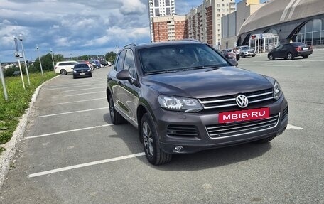 Volkswagen Touareg III, 2011 год, 1 850 000 рублей, 7 фотография