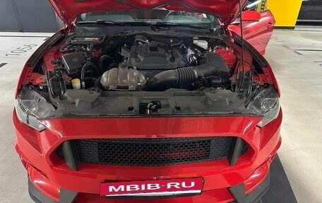 Ford Mustang VI рестайлинг, 2018 год, 3 500 000 рублей, 15 фотография