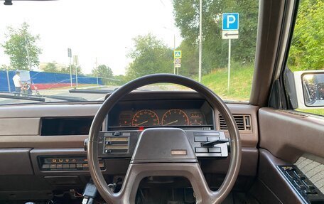 Mitsubishi Eterna V, 1985 год, 195 000 рублей, 9 фотография