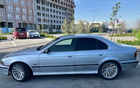 BMW 5 серия, 1998 год, 550 000 рублей, 4 фотография