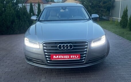 Audi A8, 2010 год, 3 100 000 рублей, 3 фотография