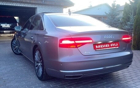 Audi A8, 2010 год, 3 100 000 рублей, 7 фотография
