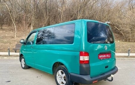 Volkswagen Transporter T5 рестайлинг, 2010 год, 1 295 000 рублей, 9 фотография