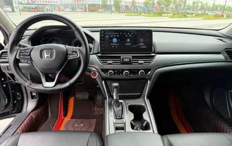 Honda Accord IX рестайлинг, 2022 год, 1 950 690 рублей, 10 фотография