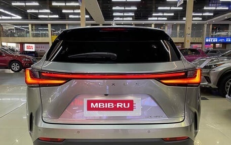 Lexus NX, 2022 год, 2 800 000 рублей, 5 фотография