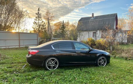 Honda Accord IX рестайлинг, 2013 год, 1 850 000 рублей, 3 фотография