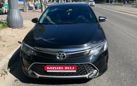 Toyota Camry, 2013 год, 1 380 000 рублей, 4 фотография