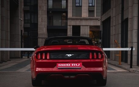 Ford Mustang VI рестайлинг, 2017 год, 2 750 000 рублей, 10 фотография