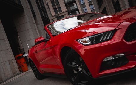 Ford Mustang VI рестайлинг, 2017 год, 2 750 000 рублей, 28 фотография
