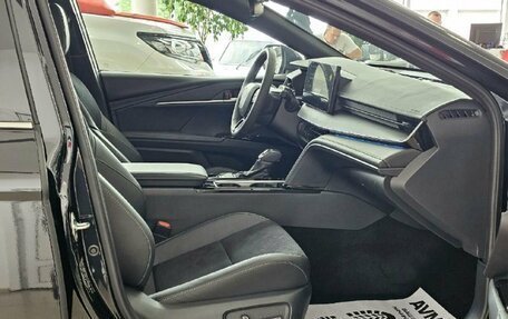 Toyota Camry, 2025 год, 4 270 000 рублей, 23 фотография