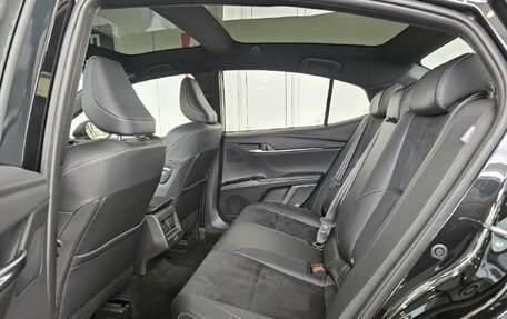 Toyota Camry, 2025 год, 4 270 000 рублей, 19 фотография