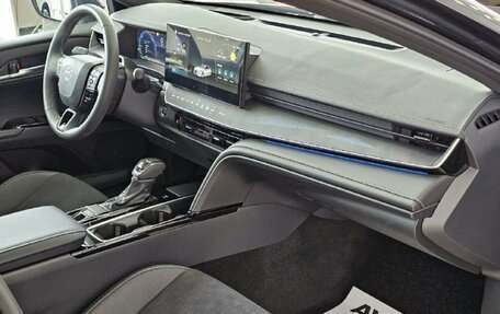 Toyota Camry, 2025 год, 4 270 000 рублей, 24 фотография