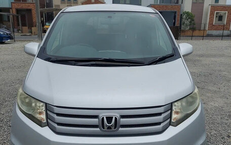 Honda Freed I, 2011 год, 810 000 рублей, 2 фотография