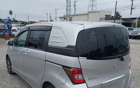 Honda Freed I, 2011 год, 810 000 рублей, 6 фотография