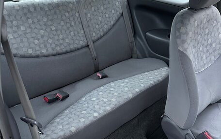 Toyota Echo, 2002 год, 329 000 рублей, 16 фотография