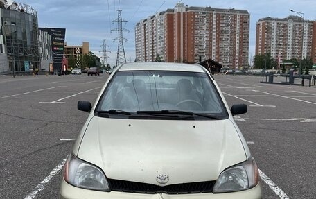 Toyota Echo, 2002 год, 329 000 рублей, 4 фотография