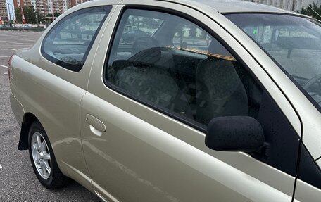 Toyota Echo, 2002 год, 329 000 рублей, 24 фотография