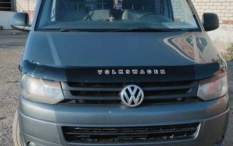 Volkswagen Transporter T5 рестайлинг, 2010 год, 1 550 000 рублей, 6 фотография