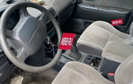 Mitsubishi Space Wagon III, 1997 год, 50 000 рублей, 6 фотография
