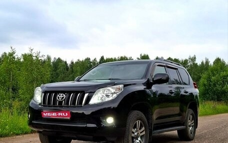 Toyota Land Cruiser Prado 150 рестайлинг 2, 2012 год, 2 500 000 рублей, 1 фотография