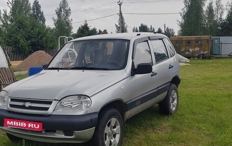 Chevrolet Niva I рестайлинг, 2006 год, 380 000 рублей, 2 фотография